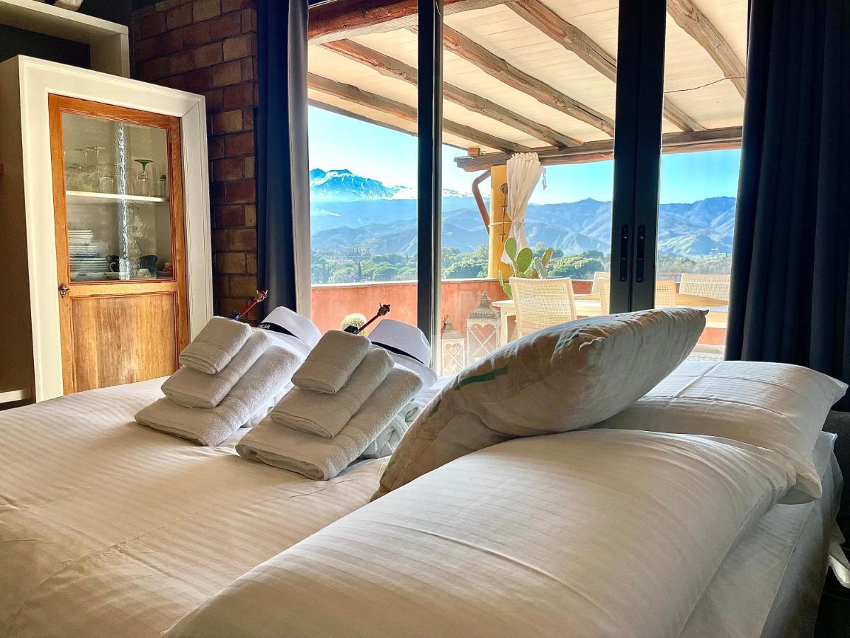 Casa Aurelio Wellness Suite & Spa Inclusive Taormina Bagian luar foto